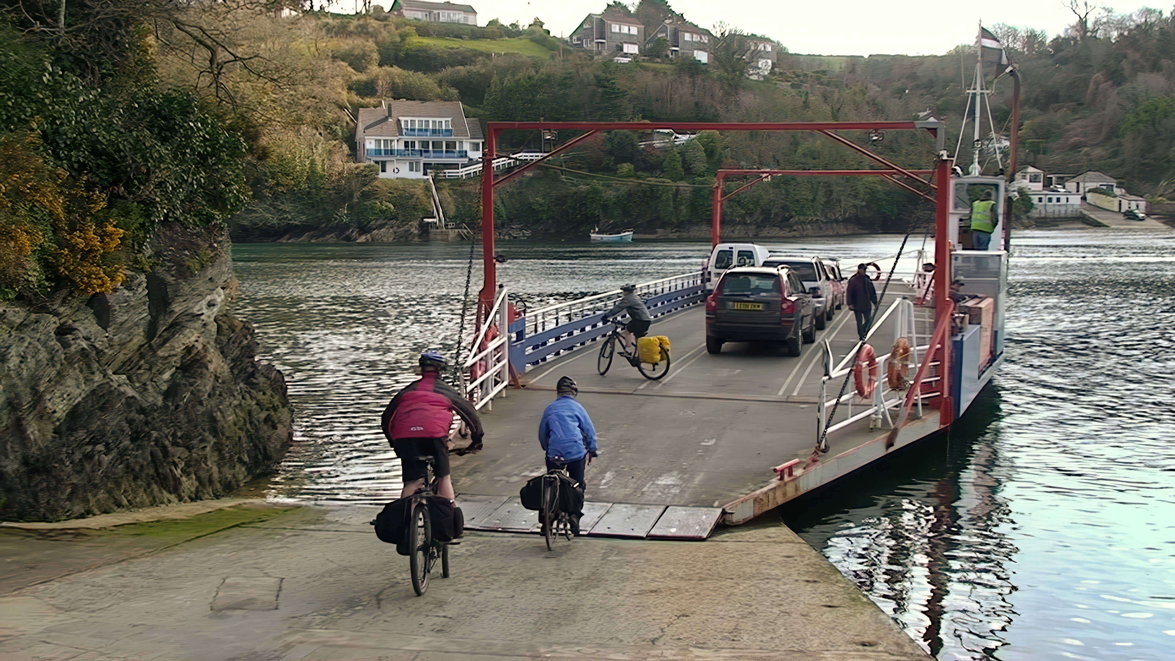 Boarding the Bodinnick car ferry at Fowey, 4 miles from the hostel.