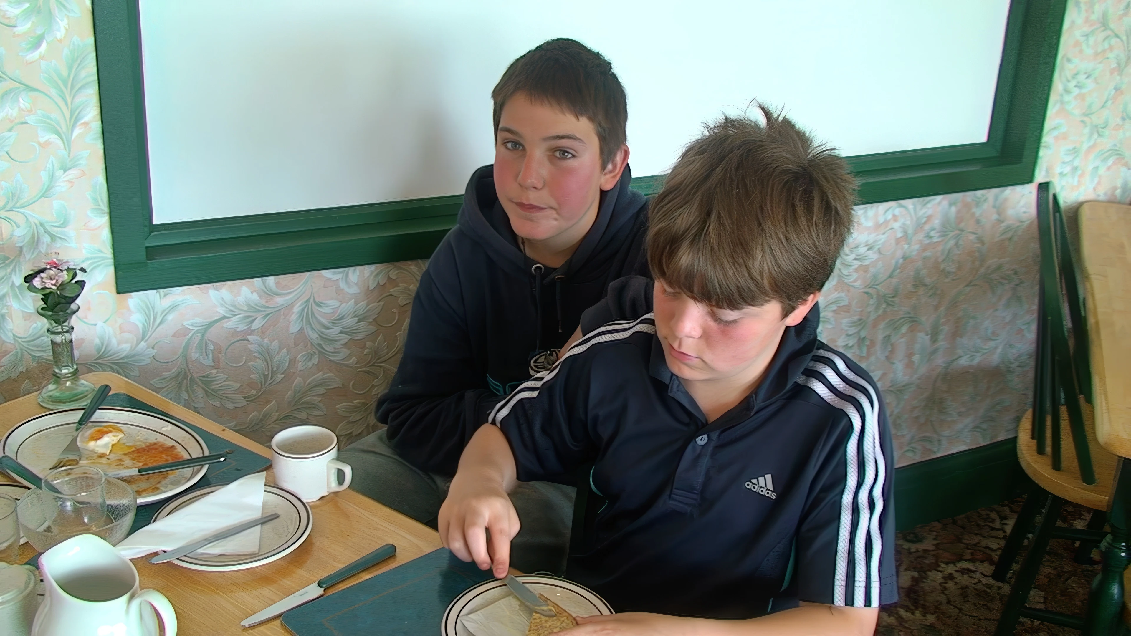 Zac and Ash tucking into breakfast at Chy an Kerensa, Cliff Road, Perranporth.