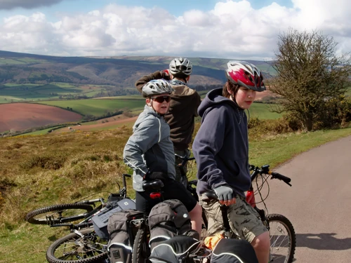 07 Apr 2009 · Exmoor and North Devon Coast: Day 2 Minehead to Exford YH