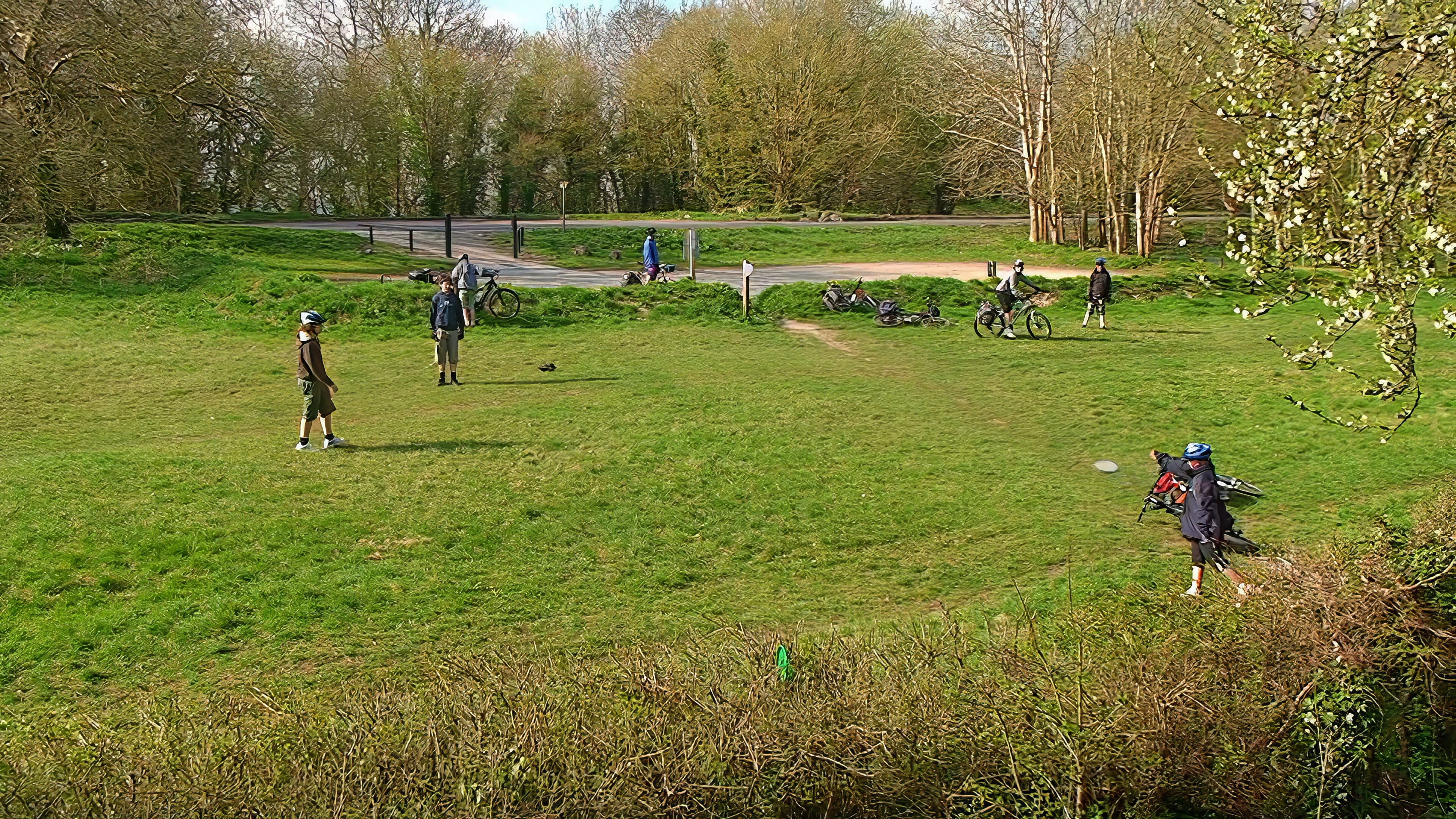 Frisbee on the hostel green before we roll out.