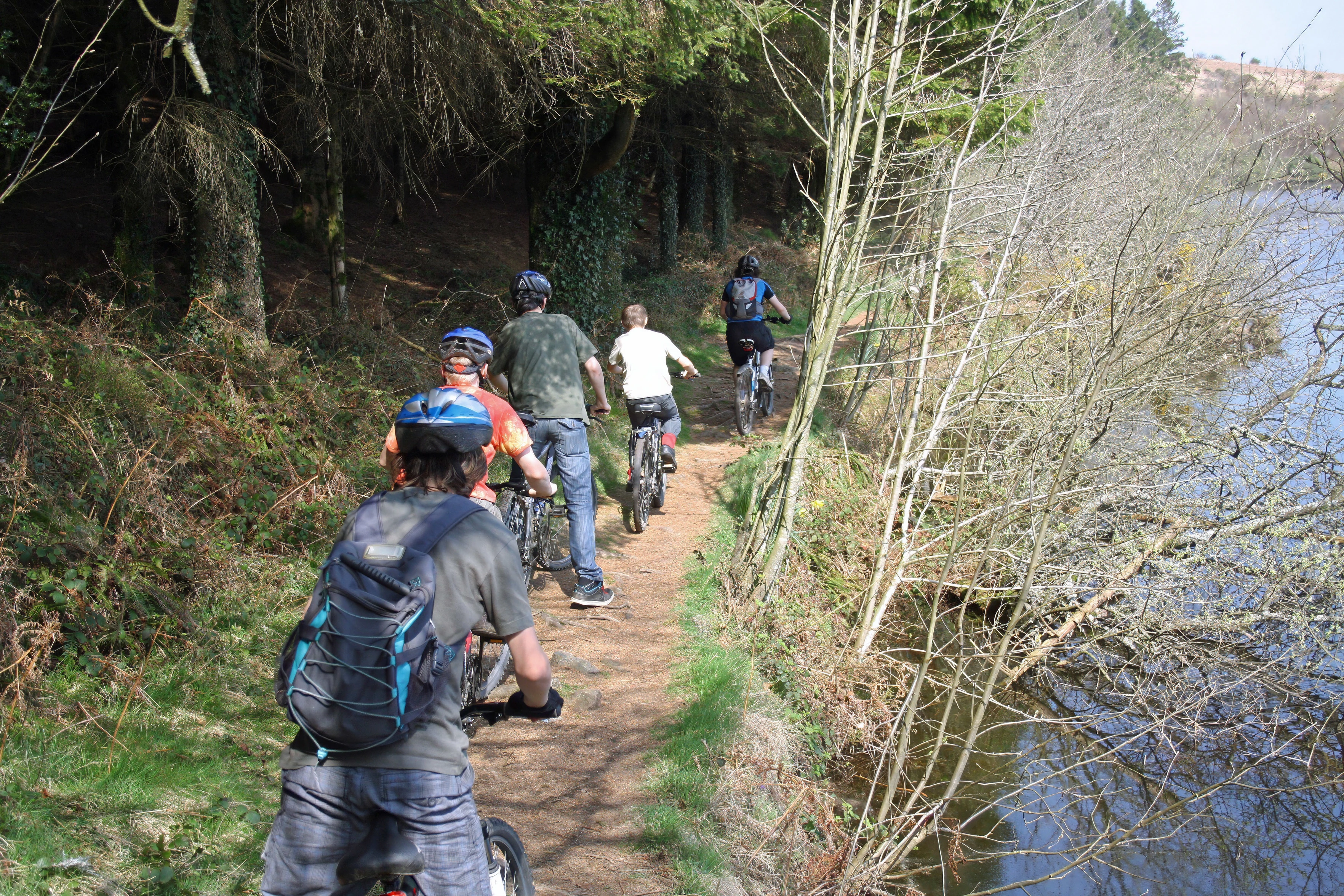 Riding the track around Venford Reservoir.