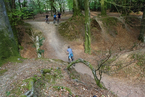 22 Apr 2011 · Connor rides the moat at Woodbury Castle.