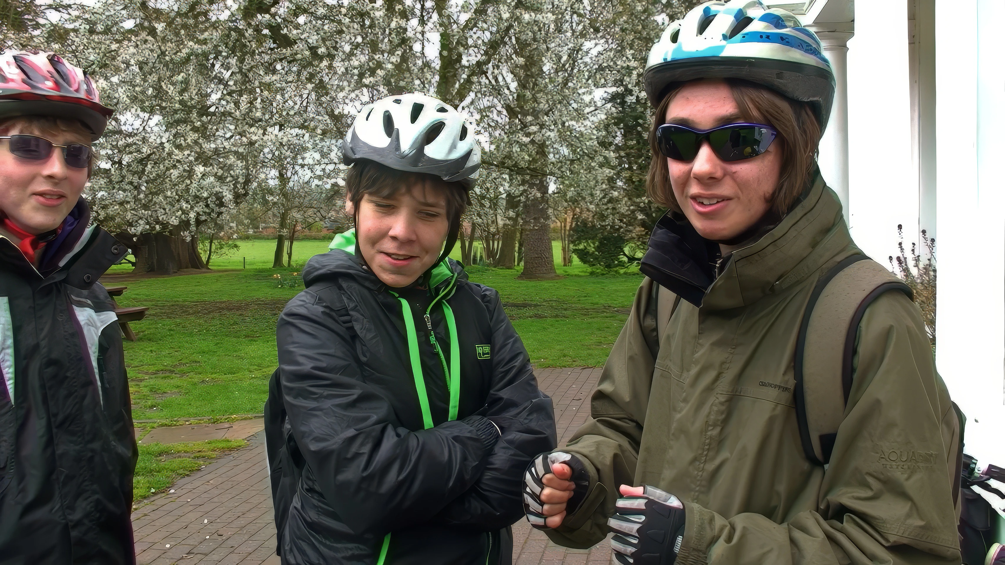 Callum, Callum and Jack open Ash’s tour of Stratford-upon-Avon Youth Hostel.