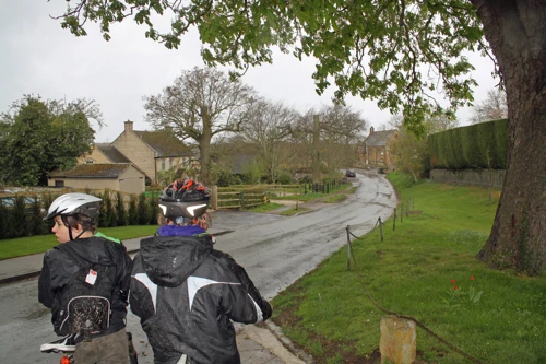 09 Apr 2012 · Cotswolds: Day 2 Stratford to Stow-on-the-Wold YH