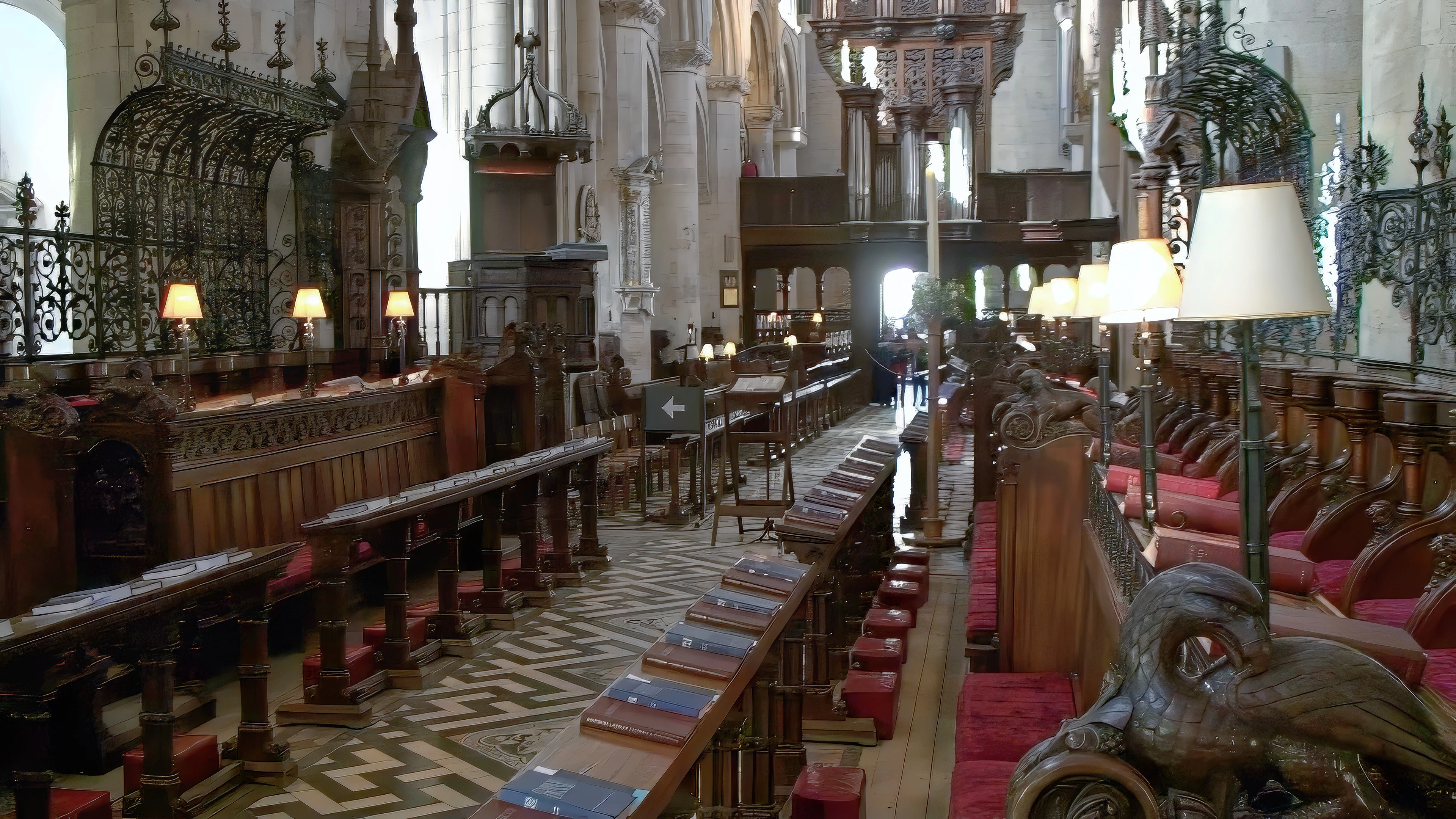 Inside Christ Church Cathedral, Oxford.