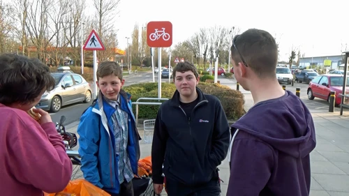 02 Apr 2016 · Somerset Levels and Bath: Day 1: Home to Street YH